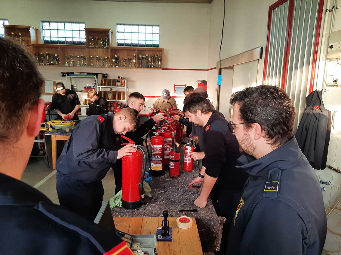 Du betrachtest gerade Rekord bei Feuerlöscher-Überprüfung